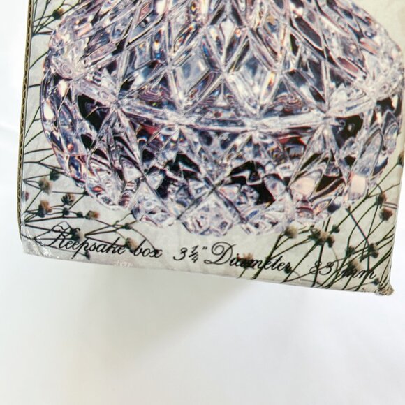 Hershey's Kiss 1987 Lead Crystal Two-Piece Dish by Jonal with Box - Picture 8 of 10